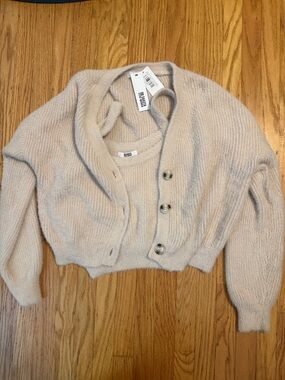 BB Dakota by Steve Madden Soft Cream Cropped Button Cardigan with Tank